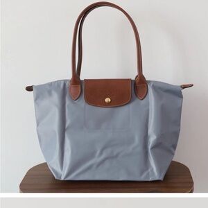 Longchamp Le Pliage Medium Tote